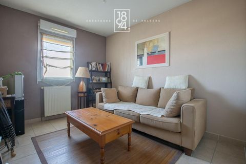 Duplex i Marseille, Bouches-du-Rhone, Marseille - € 329.000 | Ref: GGL3-2DZ-I54 - foto 10