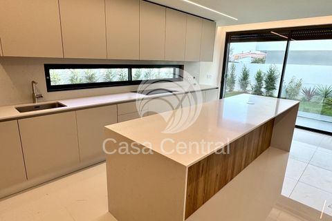 Villa i Cascais, Lisbon, Cascais - € 2.250.000 | Ref: 6906542357 - foto 8