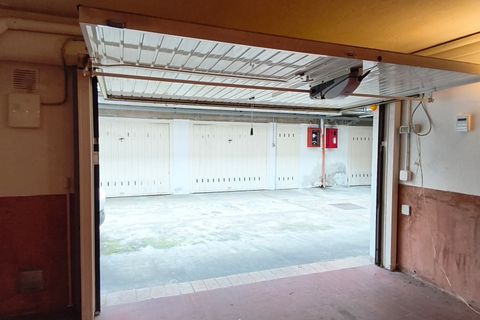 Garatge a Modena, Modena, Modena - € 230/mes | Ref: 3137 - foto 14