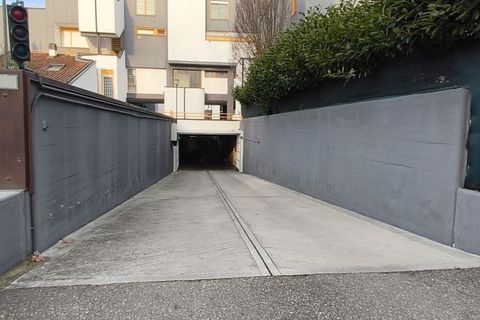 Garatge a Modena, Modena, Modena - € 230/mes | Ref: 3137 - foto 15