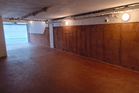 Garatge a Modena, Modena, Modena - € 230/mes | Ref: 3137 - foto 13