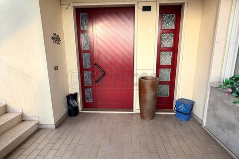 Byhus i Montecchio Maggiore, Vicenza, Montecchio Maggiore - € 335.000 | Ref: S2605 - foto 2