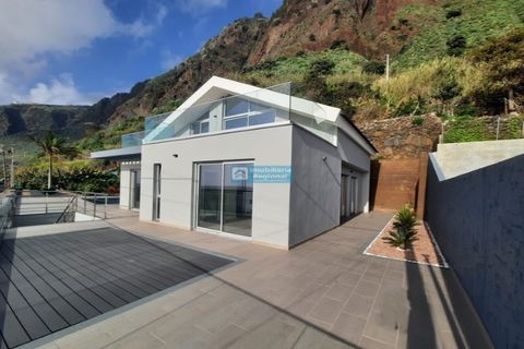 Villa i Calheta, Madeira, Calheta - € 1.150.000 | Ref: 1733 - foto 1