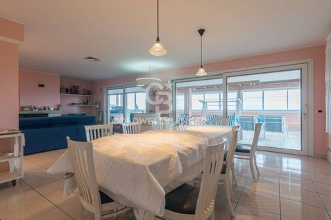 Villa a Coriano, Rimini, Coriano - € 660.000 | Ref: CBI099-1528-520786 - foto 10