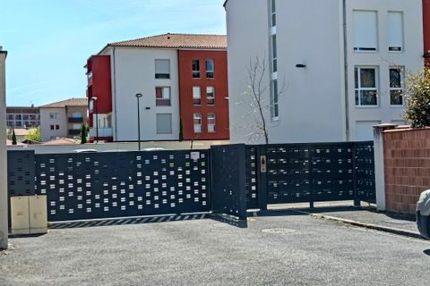Parkeringsplads i Albi, Tarn, Albi - € 30.850 | Ref: 8978D66C08F54F3E - foto 4