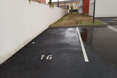 Parkeringsplads i Albi, Tarn, Albi - € 30.850 | Ref: 8978D66C08F54F3E - foto 12