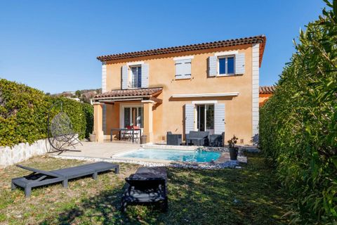 Villa i Le Rouret, Alpes-Maritimes, Le Rouret - € 675.000 | Ref: 12030400780 - foto 1