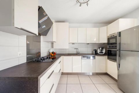 Villa i Le Rouret, Alpes-Maritimes, Le Rouret - € 675.000 | Ref: 12030400780 - foto 5