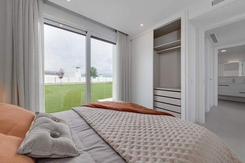 Villa i Mutxamel, Alicante, Mutxamel - € 450.000 | Ref: LUX5787 - foto 18