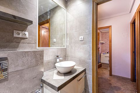Leilighet i Madrid, Madrid, Madrid - € 250 000 | Ref: 7790dde9-6348-48f7-8 - foto 17