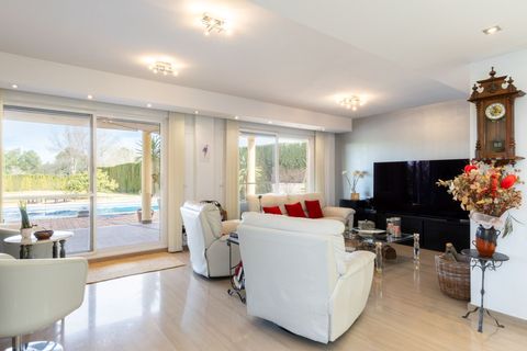 Villa i Betera, Valencia, Betera - € 2.000.000 | Ref: 1997c345-0dc0-4c21-8 - foto 5
