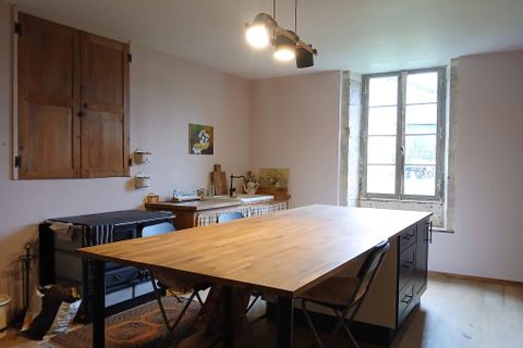 Villa a Aubeterre-sur-Dronne, Charente, Aubeterre-sur-Dronne - € 345.000 | Ref: BVI84421 - foto 12