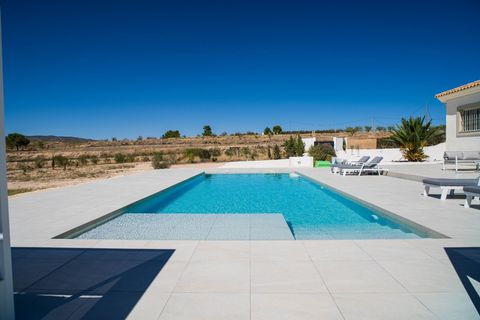 Villa a Pinoso, Alicante, Pinoso - € 349.995 | Ref: ANN-R142 - foto 11