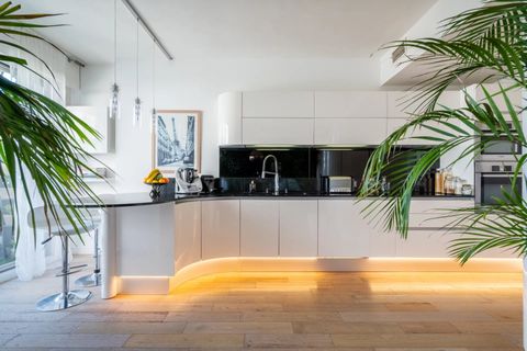Leilighet i Marseille, Bouches-du-Rhone, Marseille - € 899 000 | Ref: HH-15889920 - foto 3
