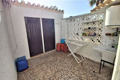 Villa a Punta Prima, Alicante, Punta Prima - € 799.995 | Ref: 76-R4979731/69684 - foto 17