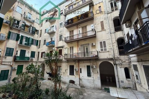 Lejlighed i Naples, Naples, Naples - € 130.000 | Ref: VIA GENOVA - foto 13