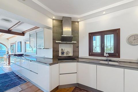 Villa a Benitachell, Alicante, Benitachell - € 2.350.000 | Ref: SLV26-8621M - foto 13