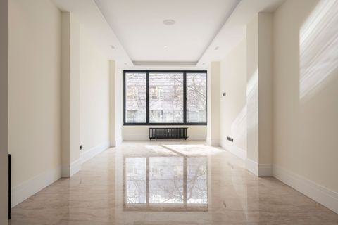 Leilighet i Madrid, Madrid, Madrid - € 1 800 000 | Ref: 153ee040-9f45-4b08-9 - foto 2