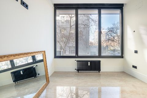 Leilighet i Madrid, Madrid, Madrid - € 1 800 000 | Ref: 153ee040-9f45-4b08-9 - foto 19
