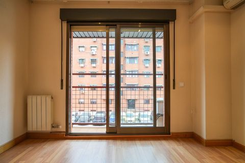 Leilighet i Madrid, Madrid, Madrid - € 350 000 | Ref: 2d051fb2-86c5-49f4-b - foto 4