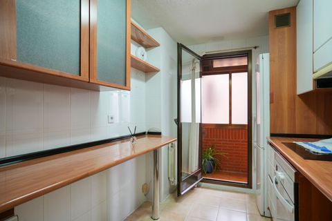 Leilighet i Madrid, Madrid, Madrid - € 350 000 | Ref: 2d051fb2-86c5-49f4-b - foto 9