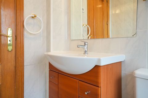 Leilighet i Madrid, Madrid, Madrid - € 350 000 | Ref: 2d051fb2-86c5-49f4-b - foto 16