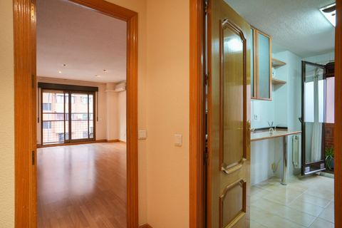 Leilighet i Madrid, Madrid, Madrid - € 350 000 | Ref: 2d051fb2-86c5-49f4-b - foto 21