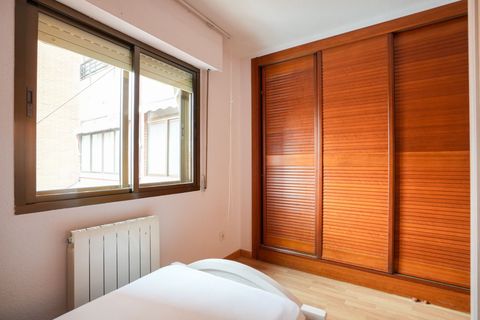 Leilighet i Madrid, Madrid, Madrid - € 350 000 | Ref: 2d051fb2-86c5-49f4-b - foto 29