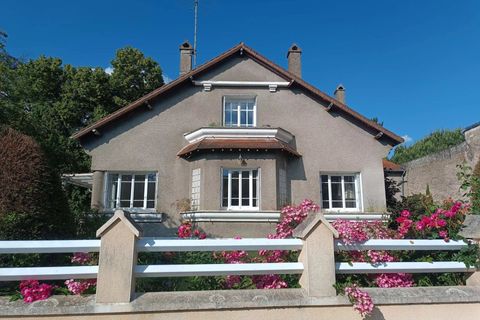 Landsbyhus i Montmorillon, Vienne, Montmorillon - € 208.650 | Ref: BVI70574 - foto 1