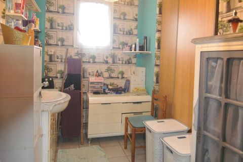 Villa i Pillac, Charente, Pillac - € 162.000 | Ref: BVI84173 - foto 9