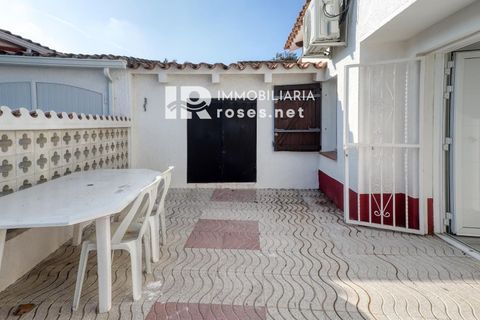Villa i Empuriabrava, Gerona, Empuriabrava - € 339.000 | Ref: 3695 - foto 9