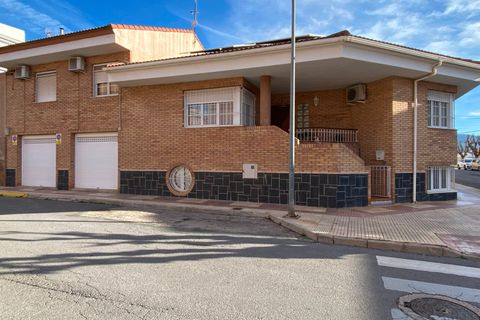 Byhus i Sax, Alicante, Sax - € 450.000 | Ref: 23199 - foto 1