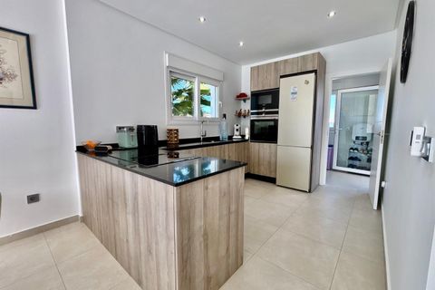 Villa i Benijofar, Alicante, Benijofar - € 569.500 | Ref: BJPH1725 - foto 12
