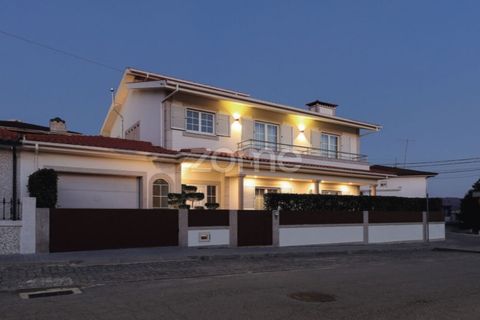Villa a Vizela, Braga, Vizela - € 750.000 | Ref: ZMPT584900 - foto 41