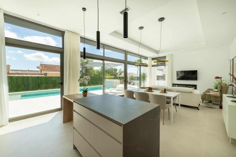 Villa a Pinar De Campoverde, Alicante, Pinar De Campoverde - € 825.000 | Ref: 44916 - foto 8