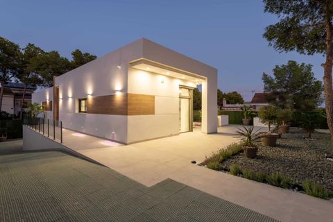 Villa a Pinar De Campoverde, Alicante, Pinar De Campoverde - € 825.000 | Ref: 44916 - foto 26