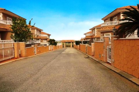 Villa a Torrevieja, Alicante, Torrevieja - € 360.000 | Ref: WPR1891 - foto 2