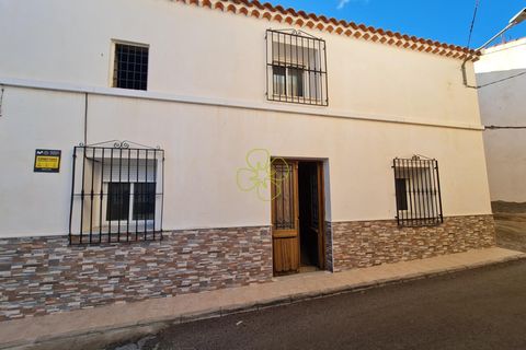 Hus i byn i Albox, Almeria - foto 1