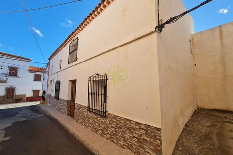 Landsbyhus i Albox, Almeria, Albox - € 65.000 | Ref: CRE-2585 - foto 26