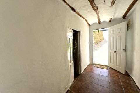 Landsbyhus i Oria, Almeria, Oria - € 59.950 | Ref: CRE-2395 - foto 2