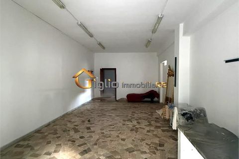 L'establiment comercial a Caivano, Naples, Caivano - € 450/mes | Ref: 232 - foto 2