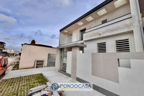 Villa a Parete, Caserta, Parete - € 360.000 | Ref: PARETE - foto 2