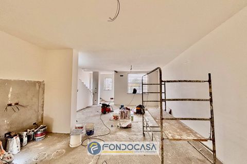 Villa a Parete, Caserta, Parete - € 360.000 | Ref: PARETE - foto 12