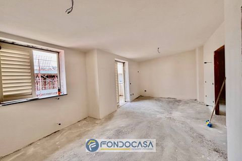 Villa a Parete, Caserta, Parete - € 360.000 | Ref: PARETE - foto 23