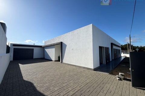 Villa i Quinta do Anjo, Setubal, Quinta do Anjo - € 695.000 | Ref: D-03 - foto 1
