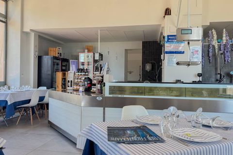 Erhvervsejendom i Manfredonia, Foggia, Manfredonia - € 75.000 | Ref: FRONTEMARE - foto 8