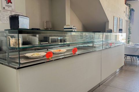 Erhvervsejendom i Manfredonia, Foggia, Manfredonia - € 75.000 | Ref: FRONTEMARE - foto 11