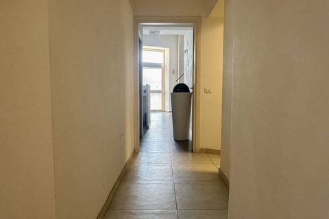 Erhvervsejendom i Manfredonia, Foggia, Manfredonia - € 75.000 | Ref: FRONTEMARE - foto 12