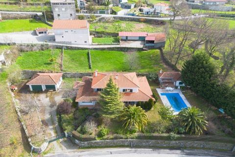 Villa i Castro Daire, Viseu, Castro Daire - € 470.000 | Ref: C0393-01411 - foto 1