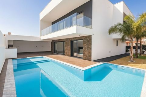 Villa i Corroios, Setubal, Corroios - € 750.000 | Ref: W-0307FT - foto 2